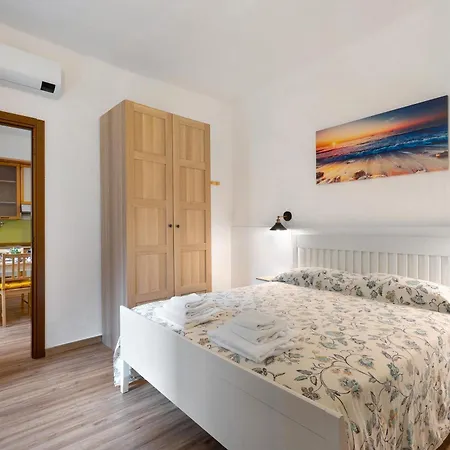 Casa Nonno Enzo Apartament *